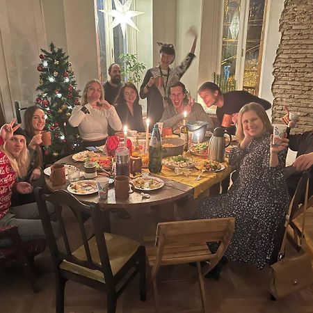 Friends Hostel Τυφλίδα Εξωτερικό φωτογραφία