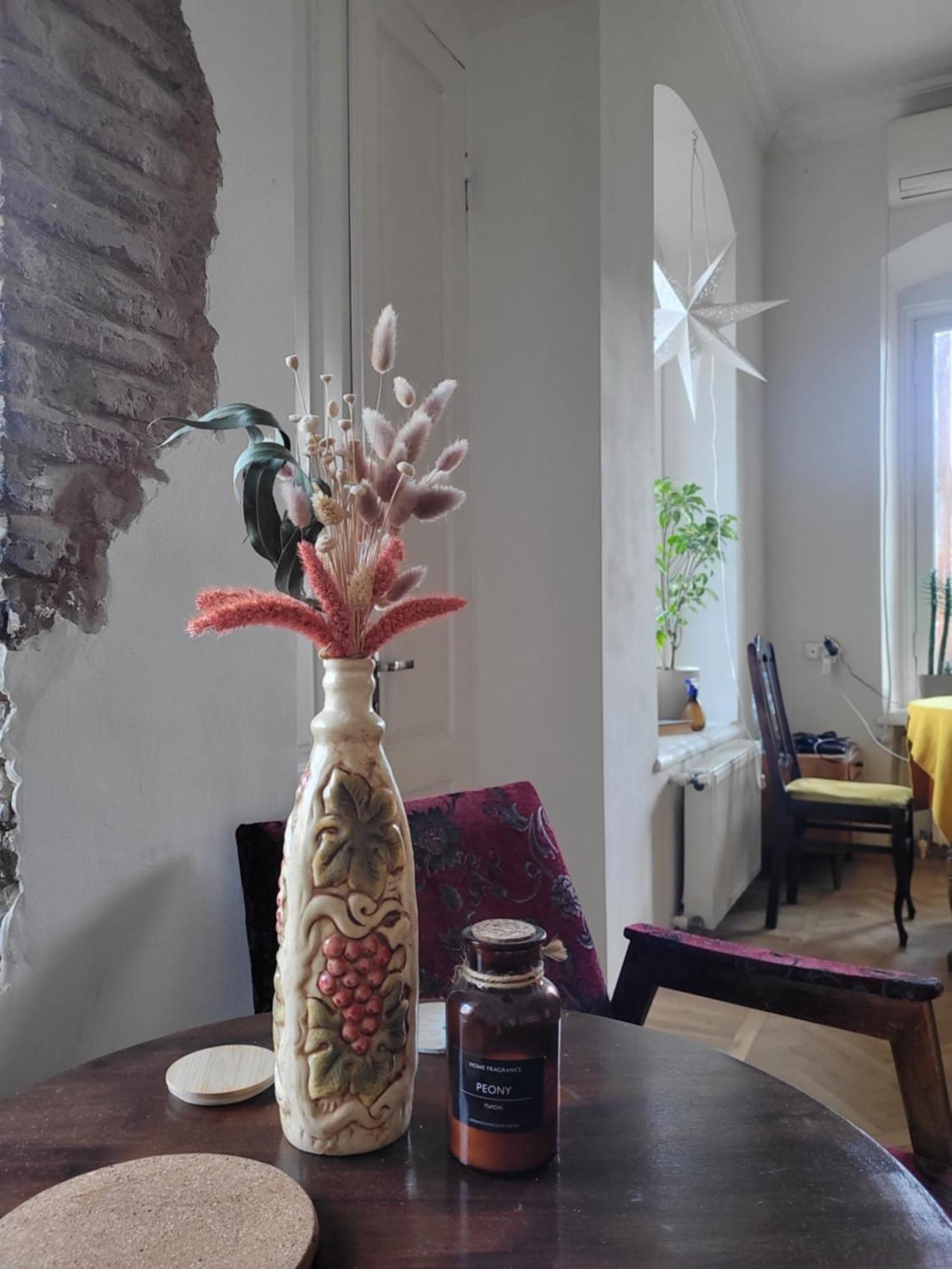 Friends Hostel Τυφλίδα Εξωτερικό φωτογραφία
