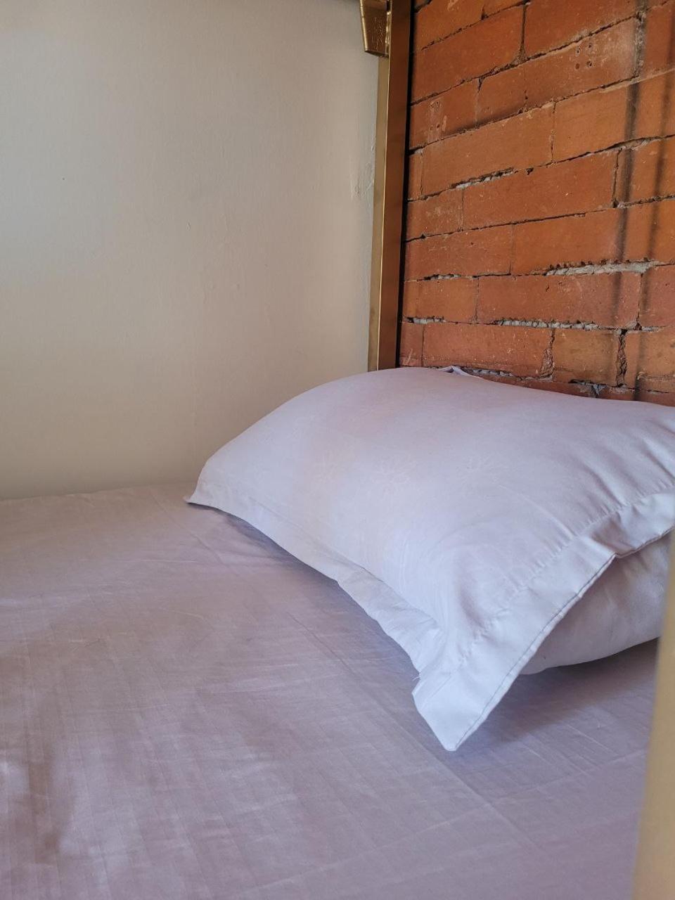 Friends Hostel Τυφλίδα Εξωτερικό φωτογραφία