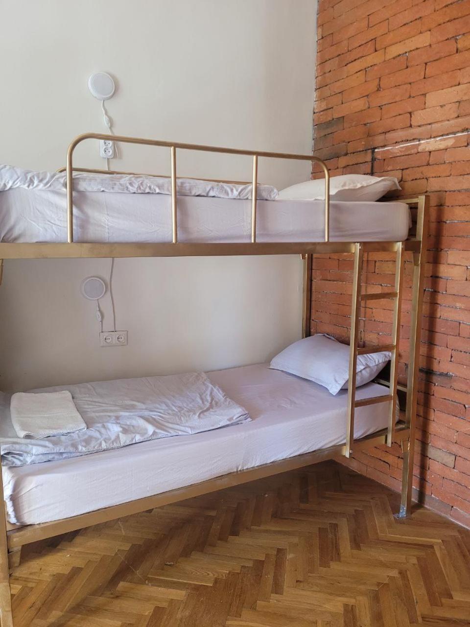 Friends Hostel Τυφλίδα Εξωτερικό φωτογραφία