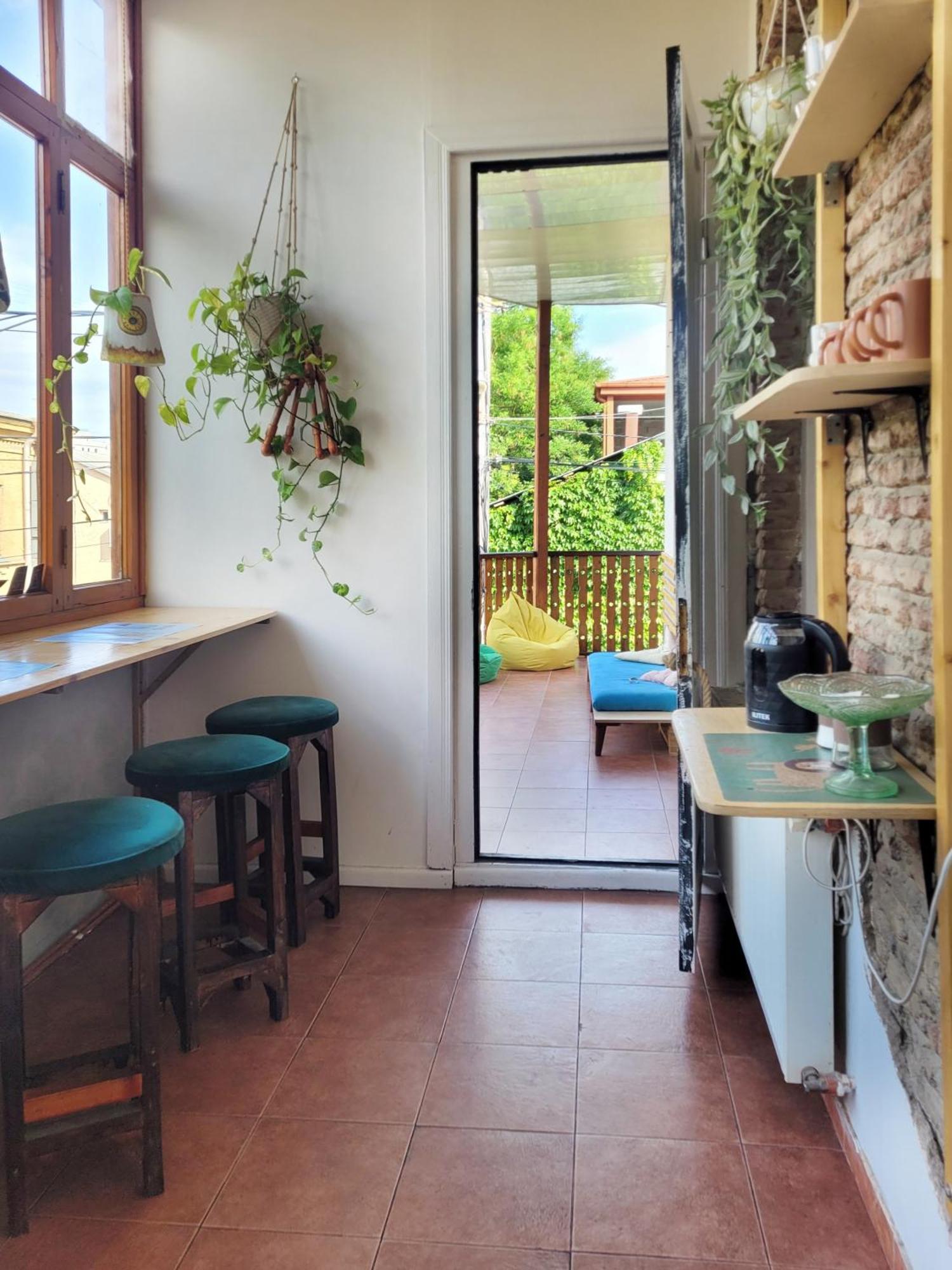 Friends Hostel Τυφλίδα Εξωτερικό φωτογραφία