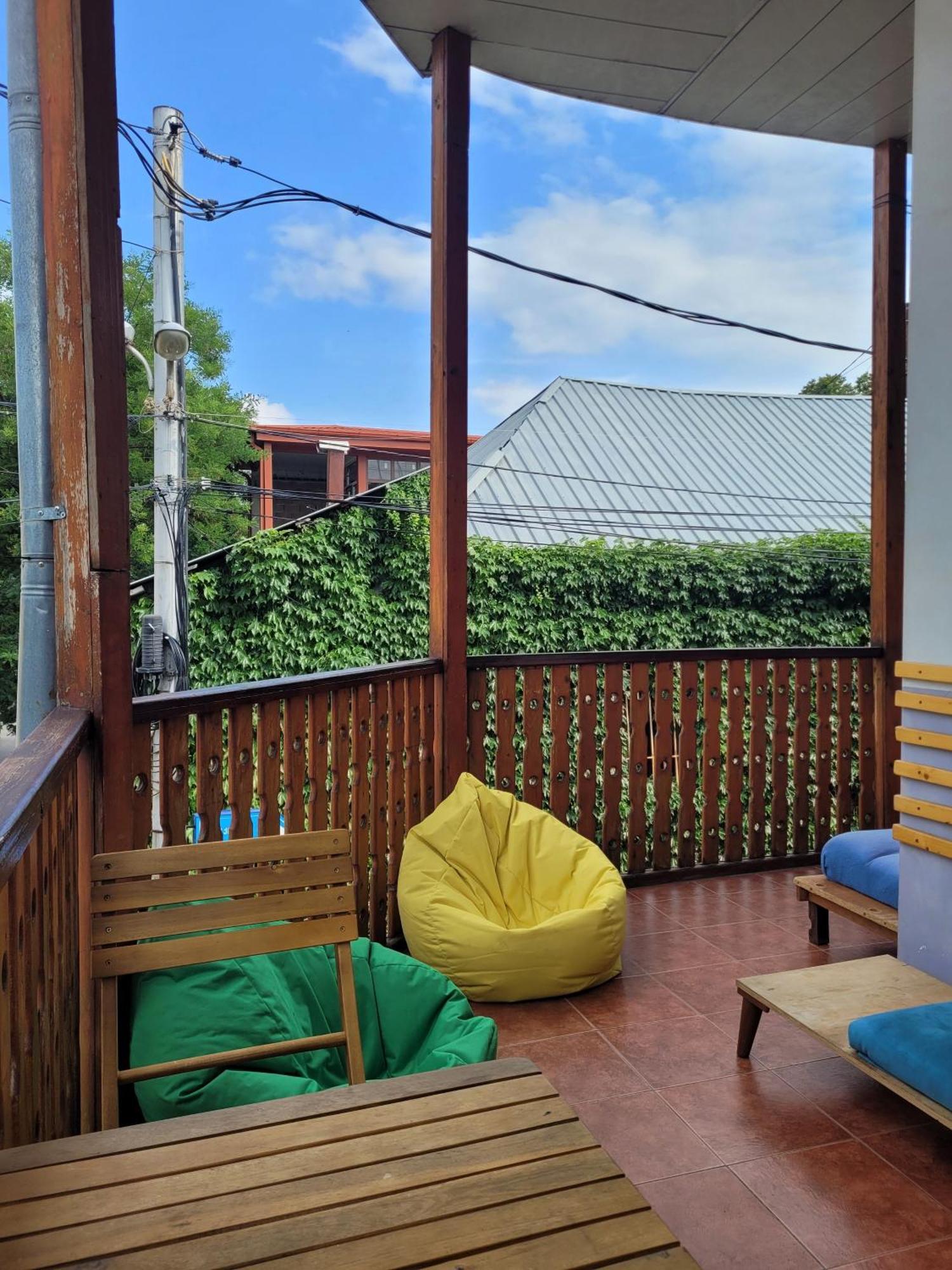 Friends Hostel Τυφλίδα Εξωτερικό φωτογραφία